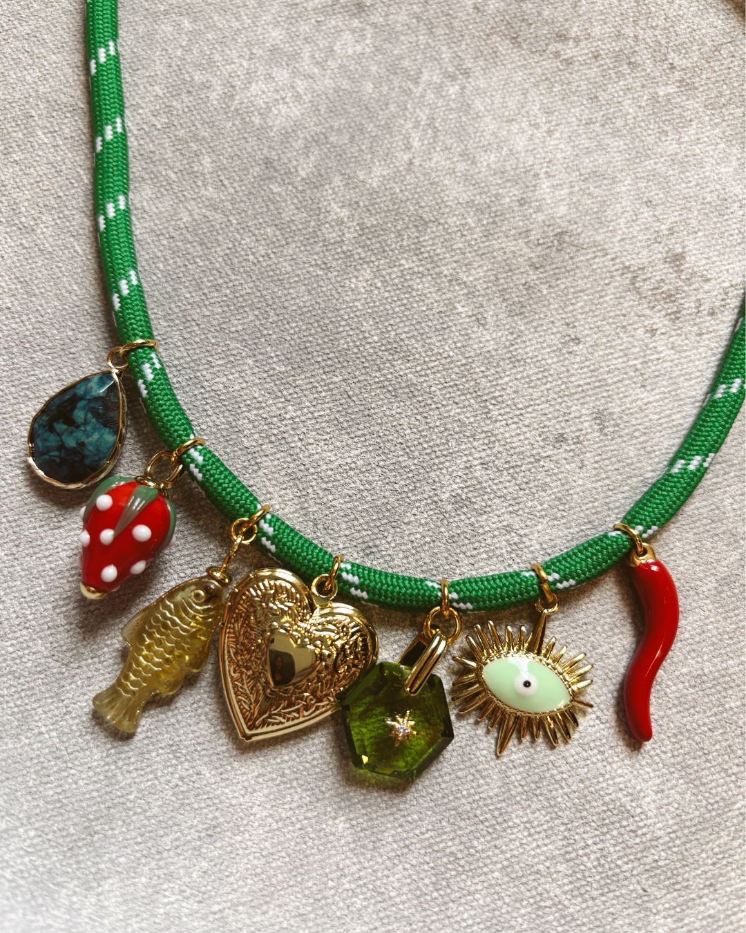 PARA CORD CHARM BASE