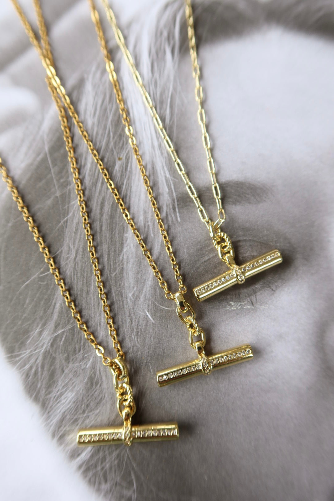TOGGLE DAINTIES