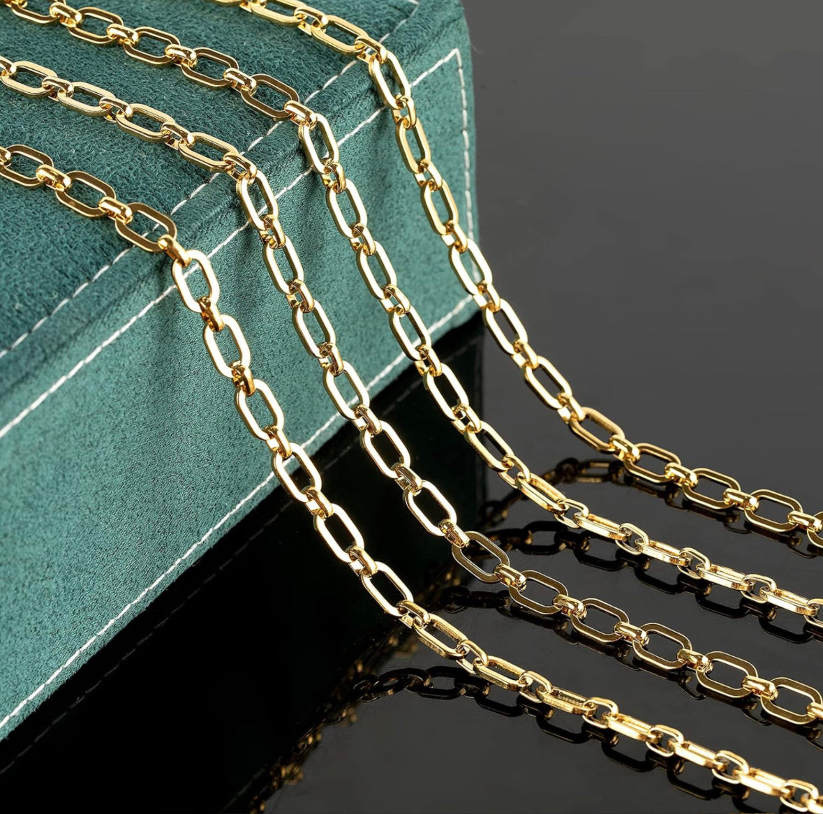 ROUNDED SQUARE CHAIN (BRACELET)