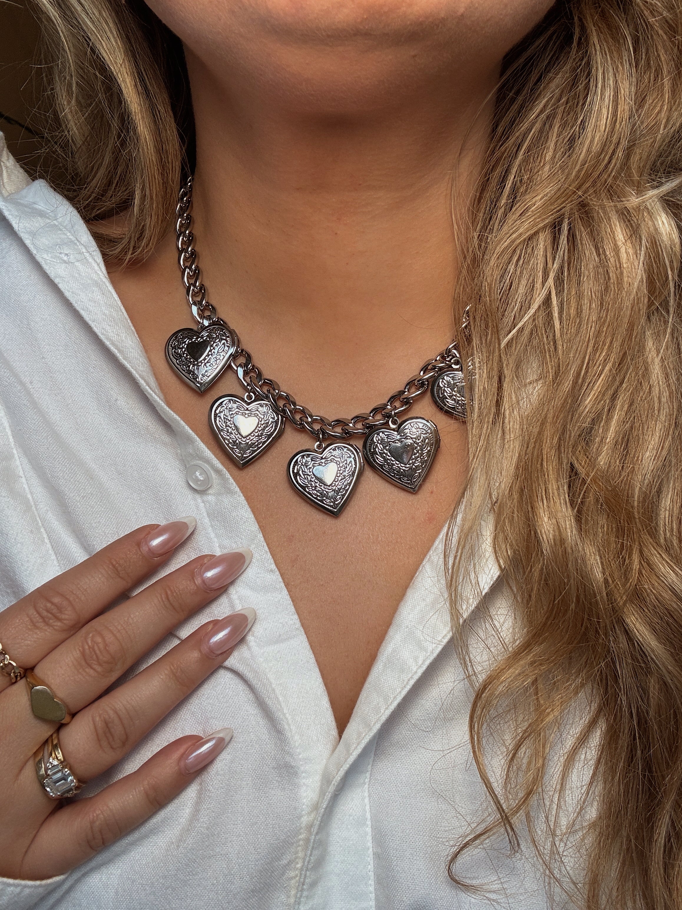 VINTAGE HEARTS (SLIVER)
