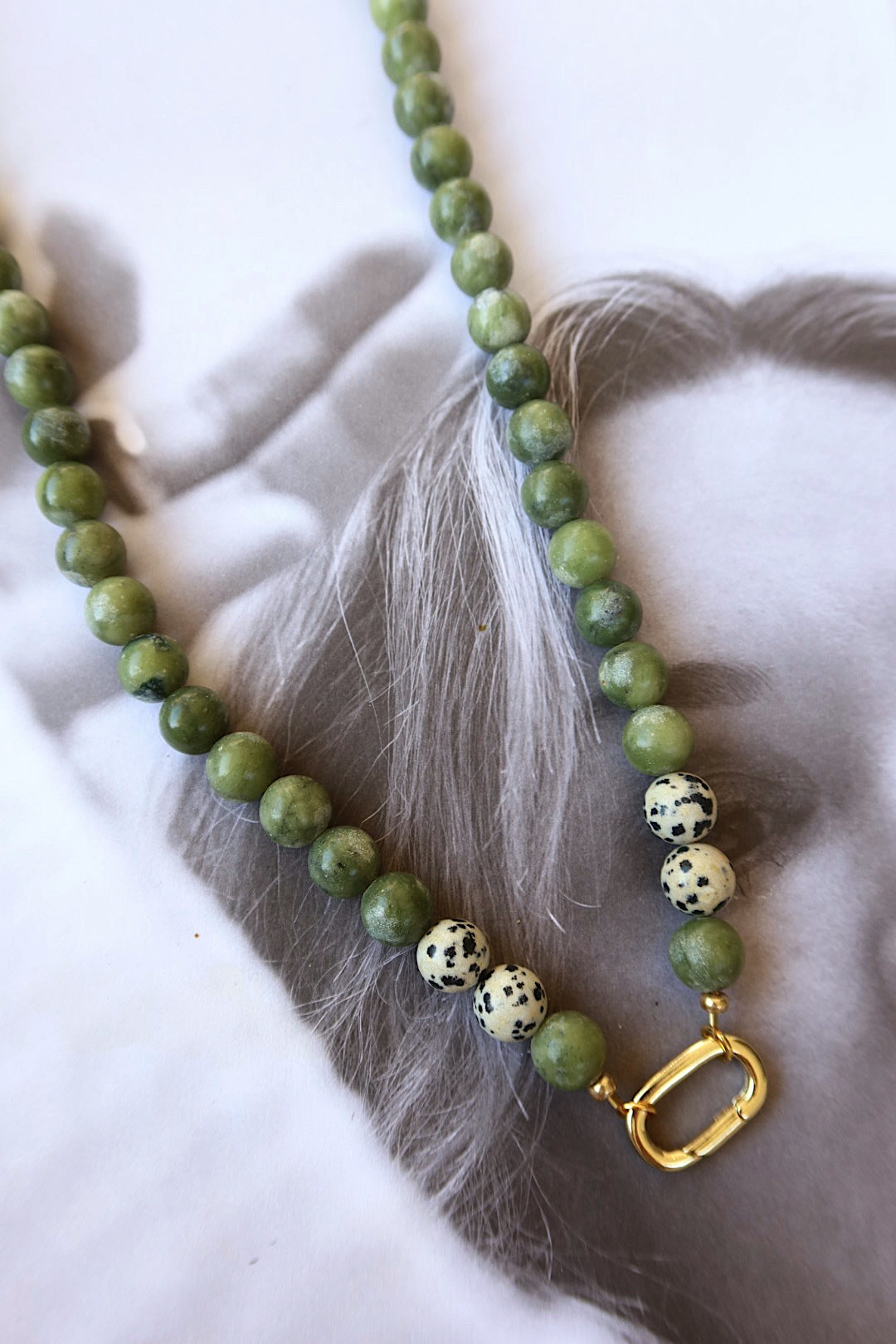 GREEN JADE BEADED CHARM HOLDER