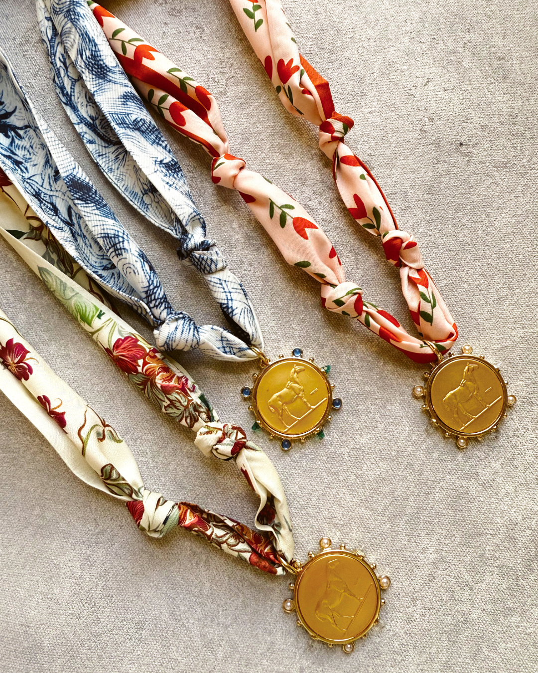 SMALL GOLD HORSE SCARF NECKLACES