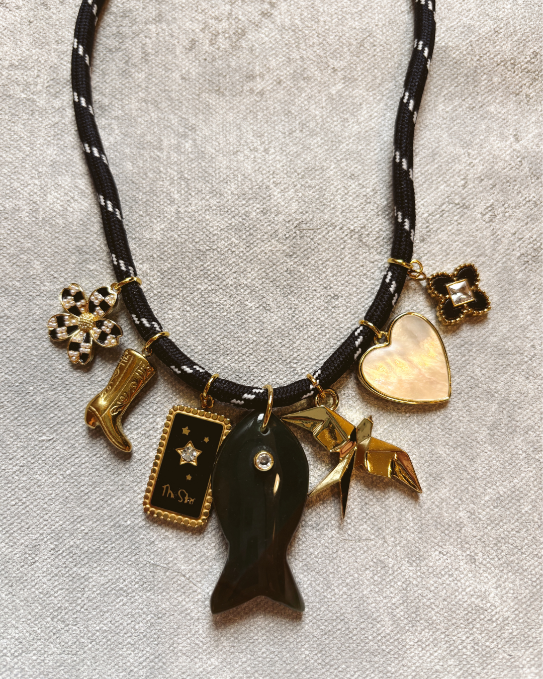 PARA CORD CHARM BASE