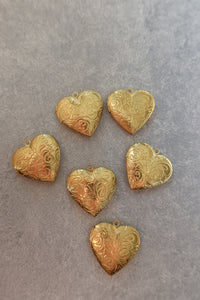 LARGE VINTAGE HEART LOCKETS