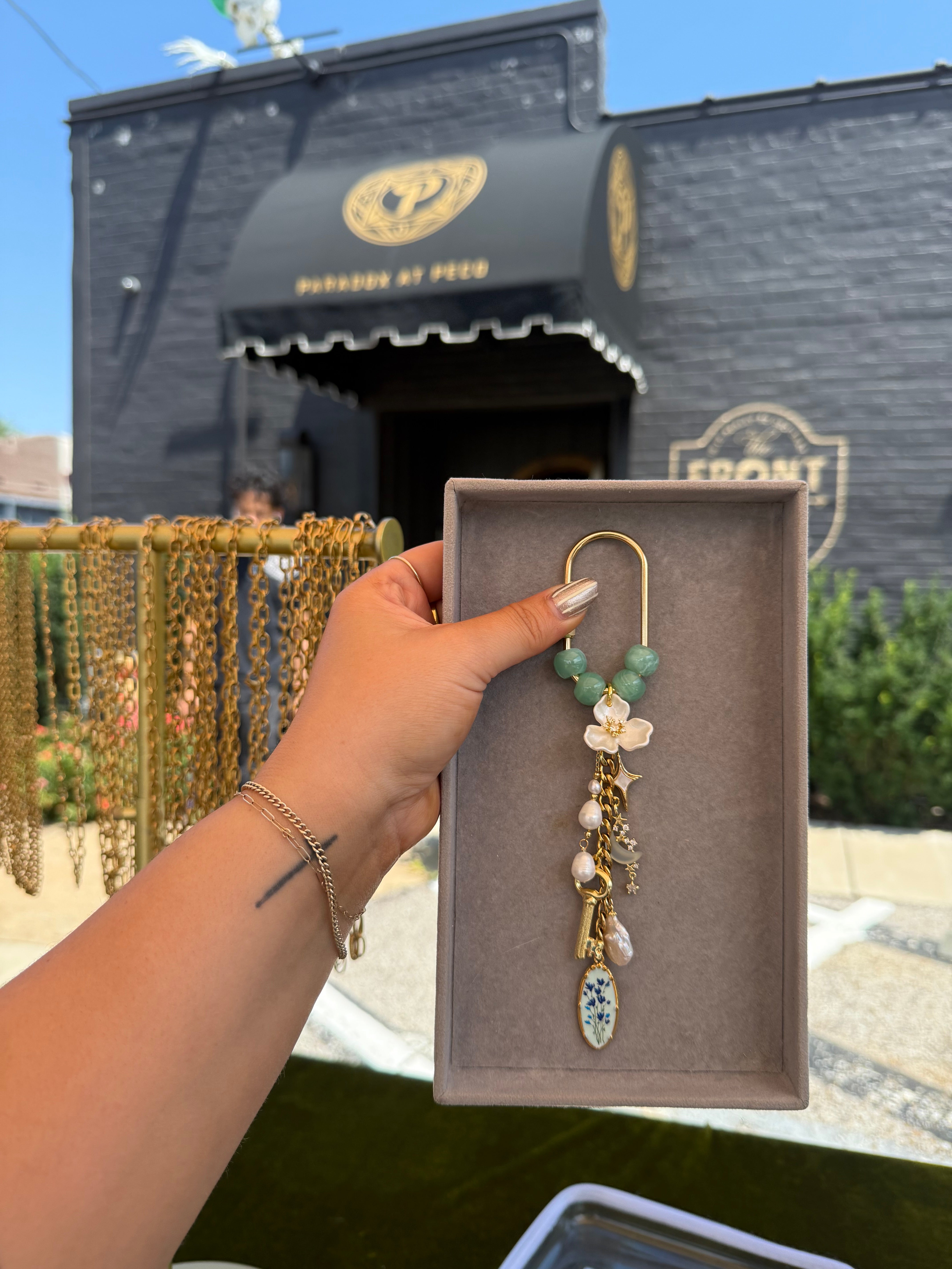 COLORFUL BAG CHARM W CHAIN