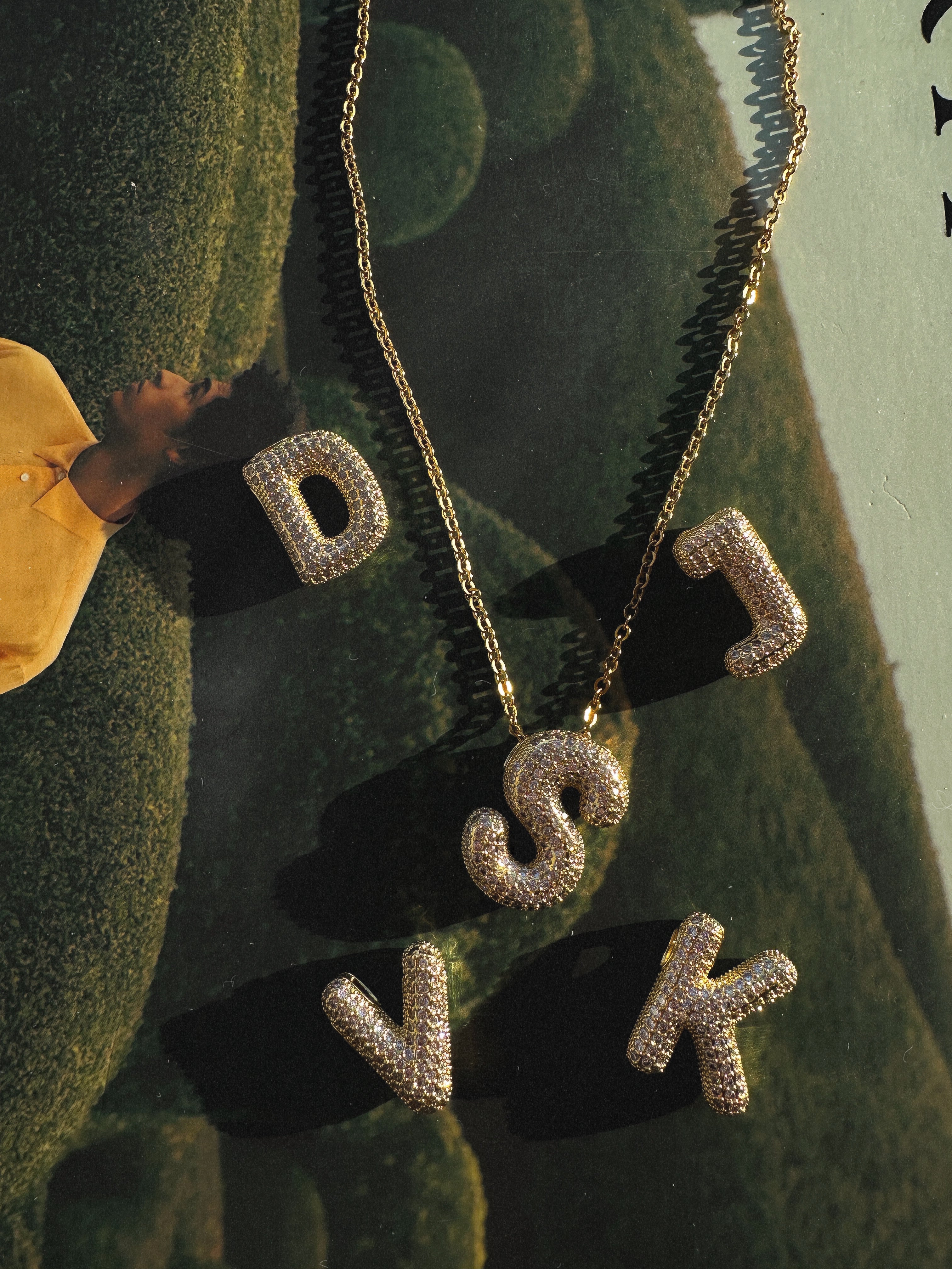 BUBBLE LETTER DAINTIES