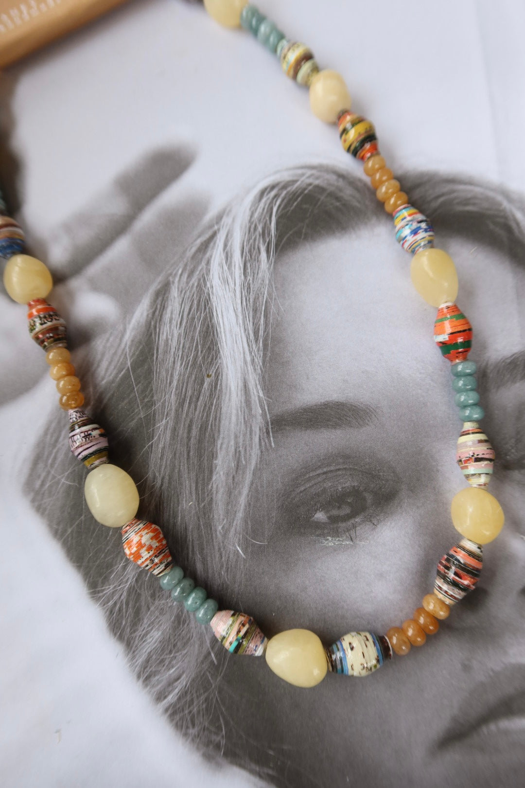 PAPER MACHE MIXED BEADS