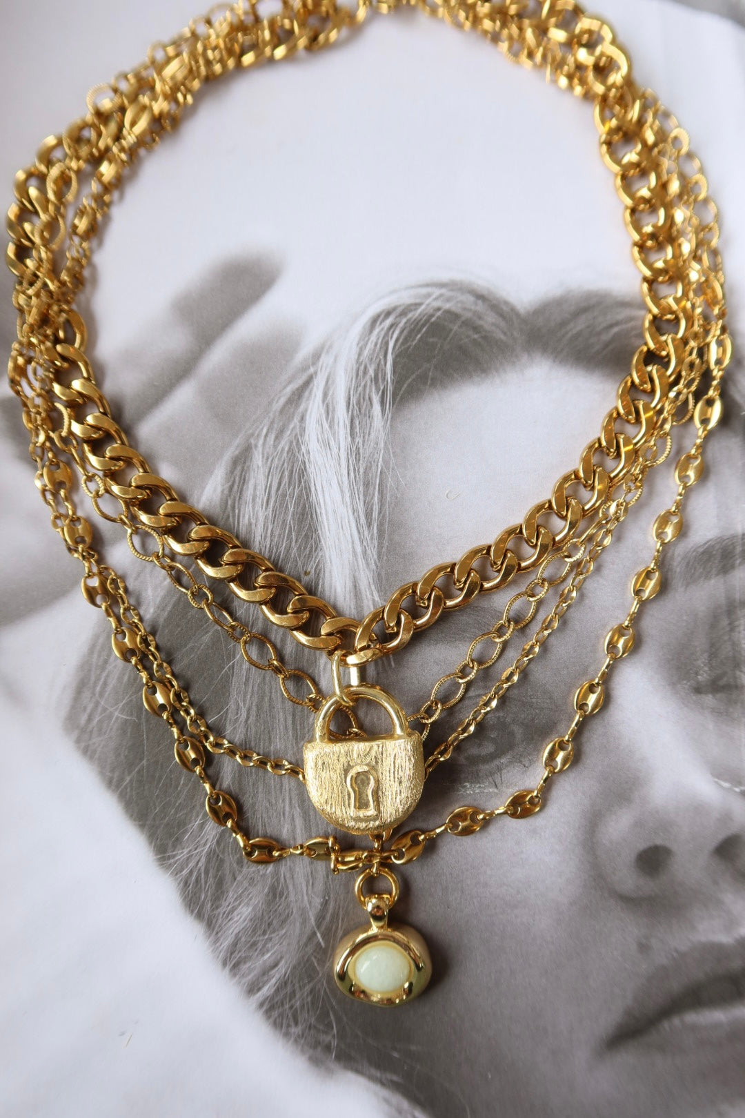 LOCK AND BEZEL STACK