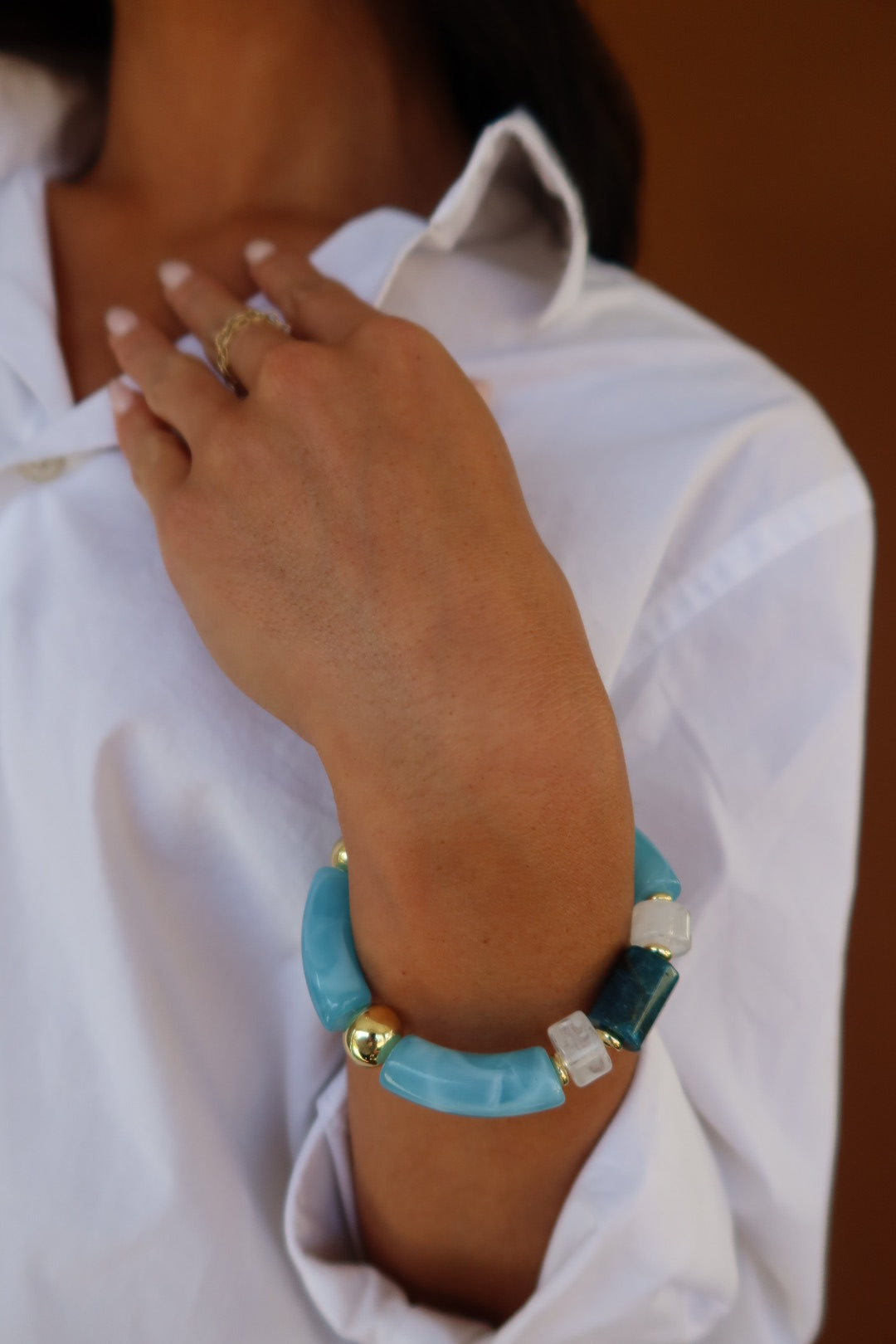 BLUE BEADED BRACELET