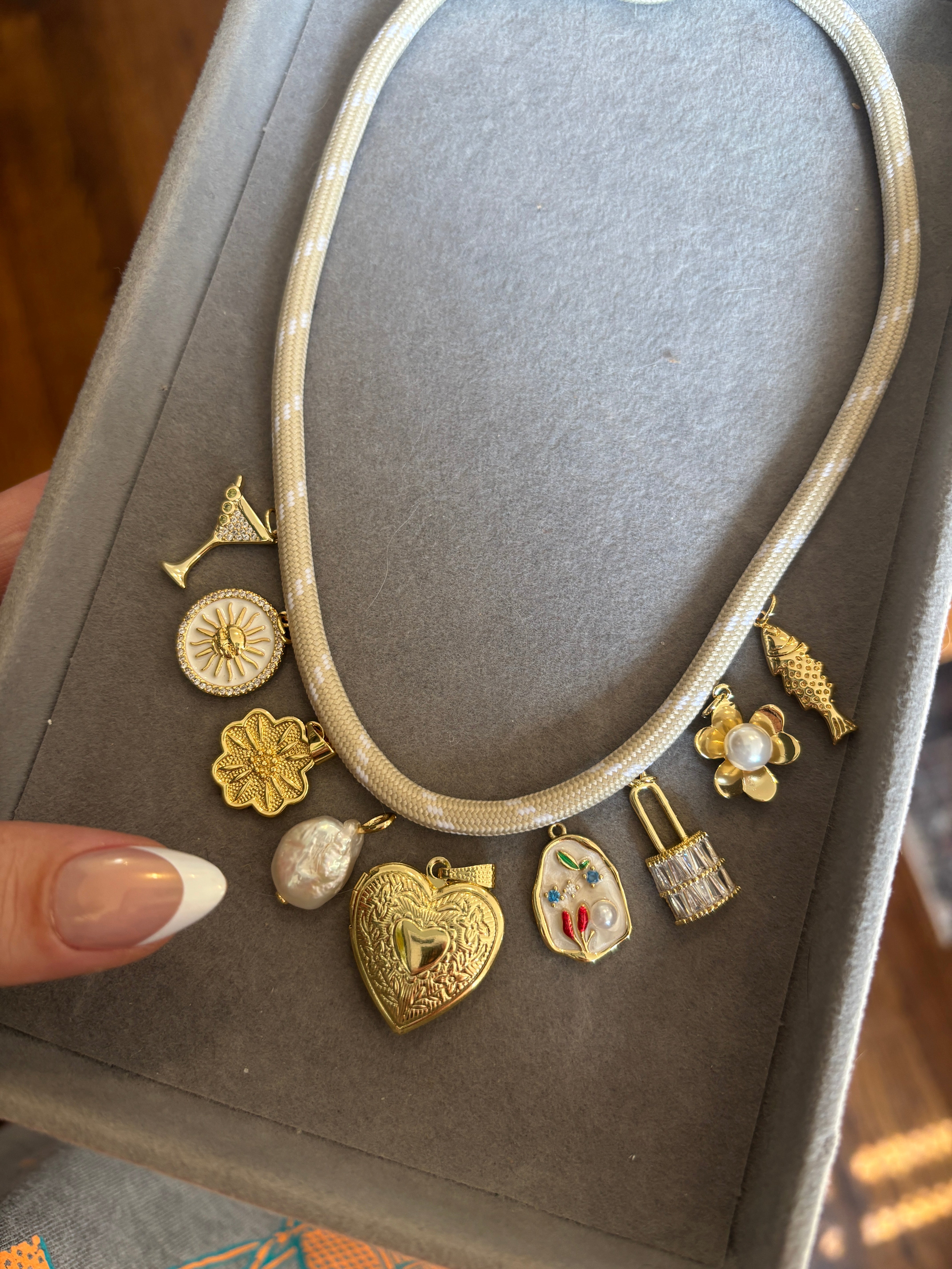 TAN HEART CORD NECKLACE