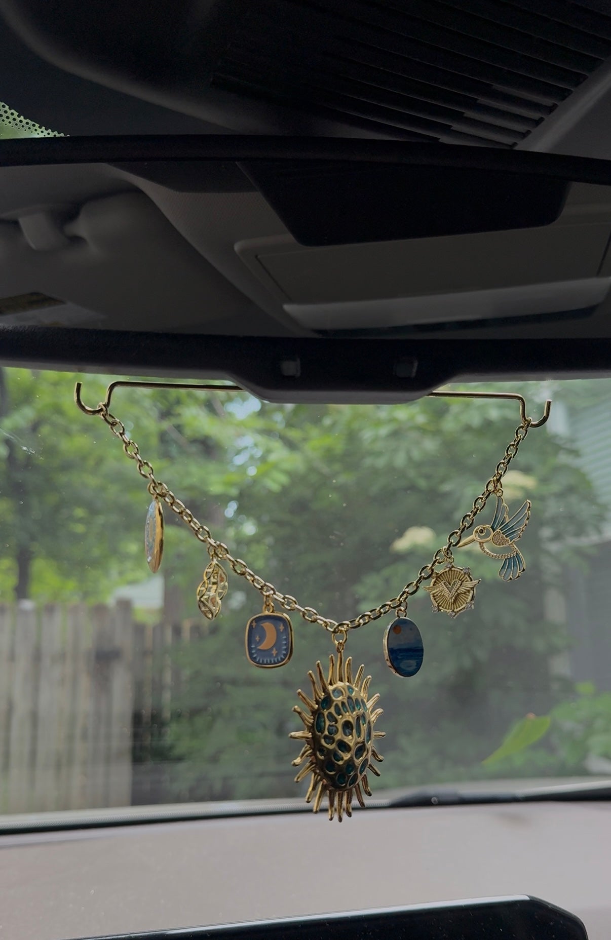 REARVIEW CHARM HANGER (BASE & CHAIN ONLY)