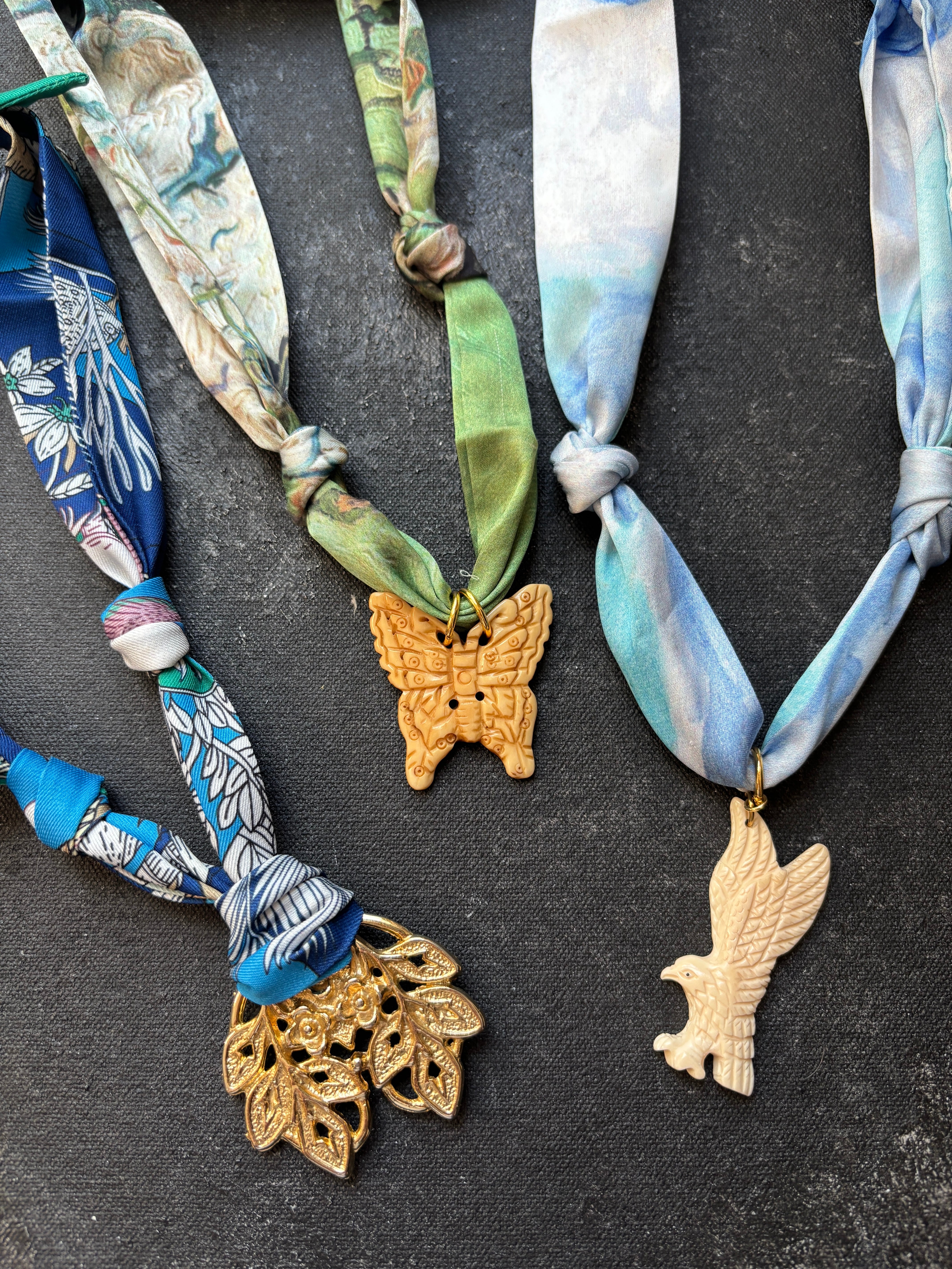MIXED CHARMS (LARGE VINTAGE)