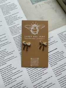 DIAMOND BOW STUDS