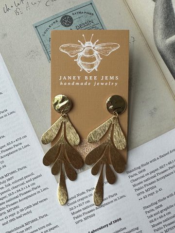 AVERY EARRINGS