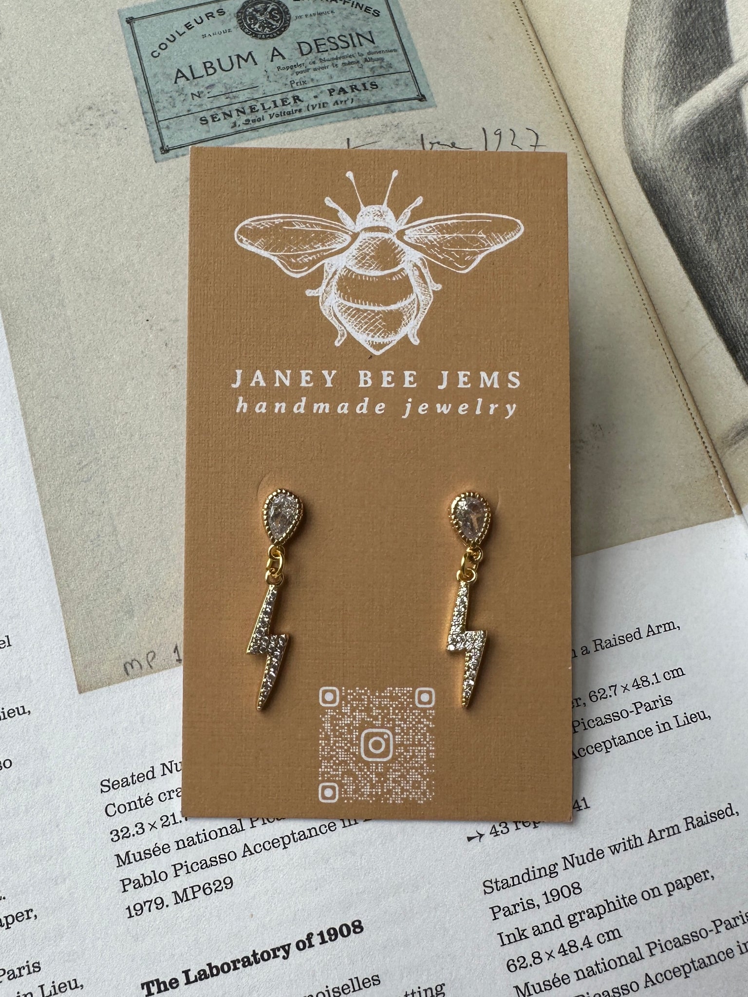BOLT EARRINGS