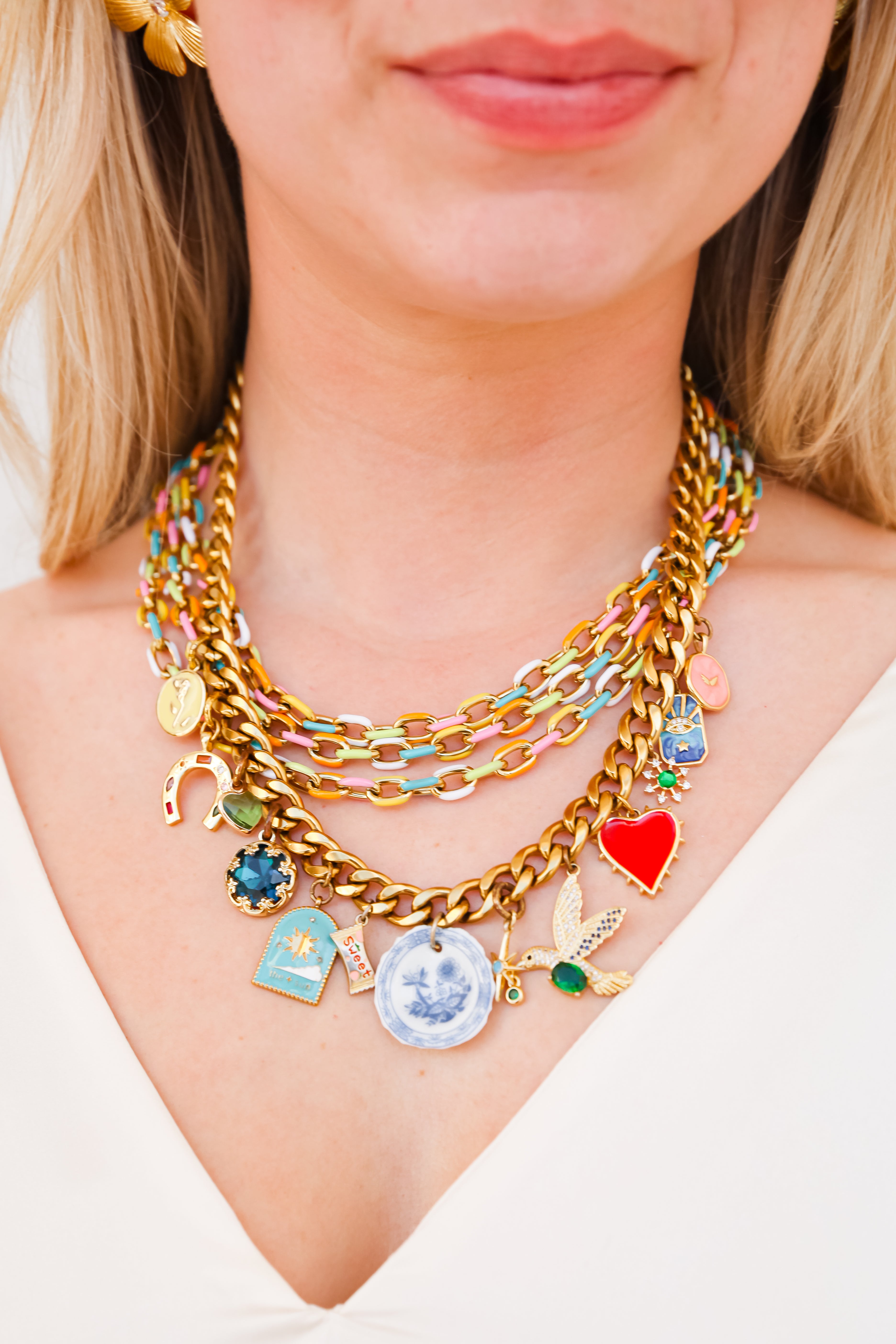 COLORFUL LAYERING CHAIN