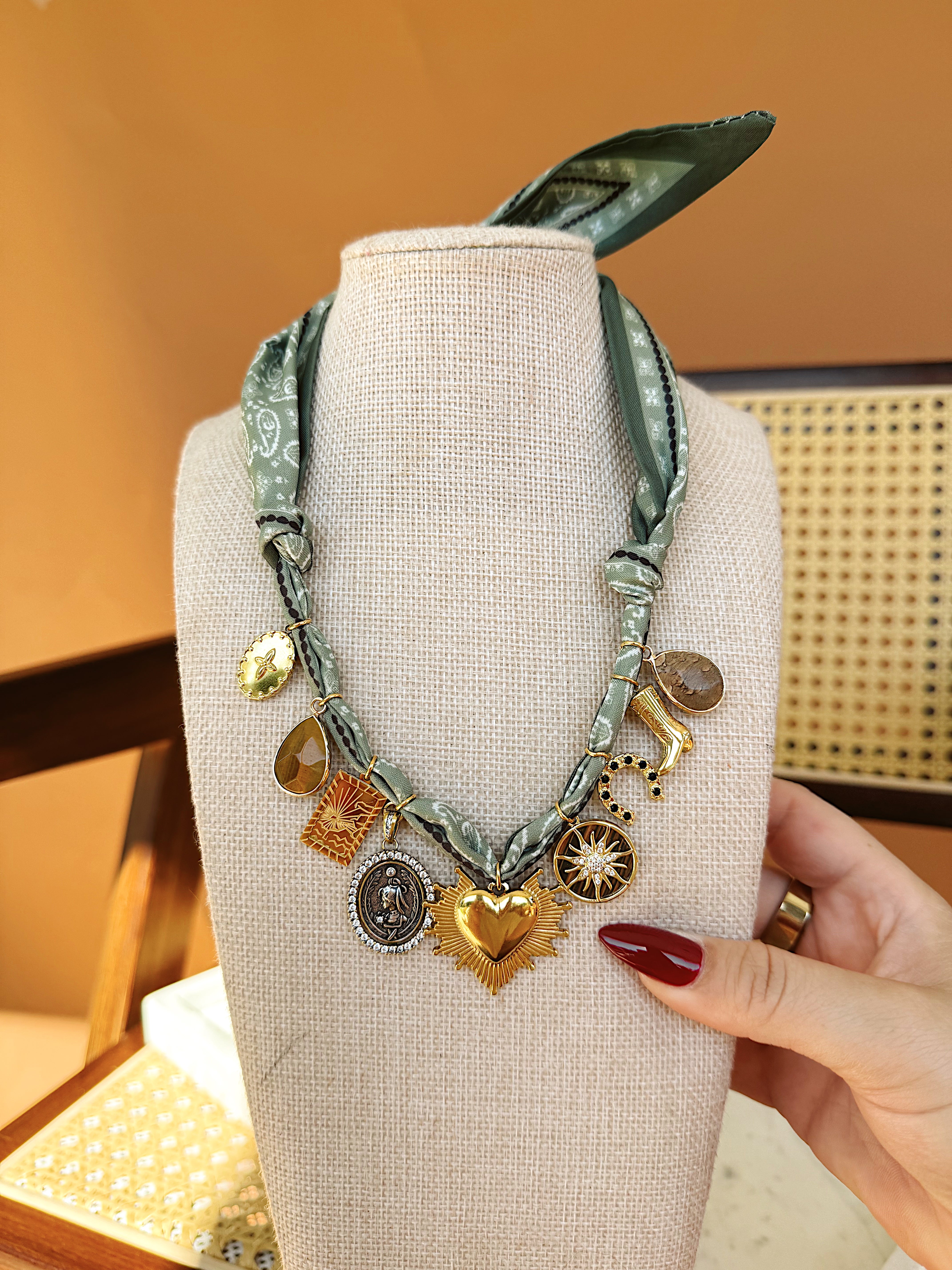 GREEN GODDESS CHARM NECKLACE